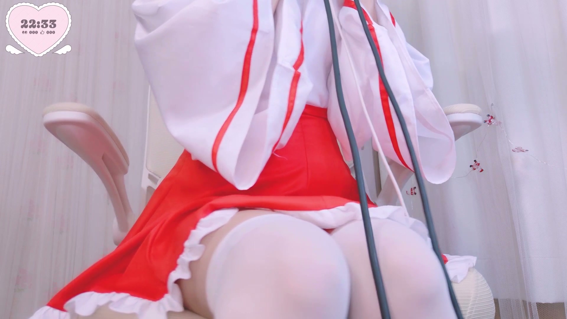 【ASMR耳舐め】お耳ぺろぺろで厄払い…！？.mp4_20260118_185702.997.jpg サンタ·アプア 捂着耳朵消灾 2.3GB  第1张