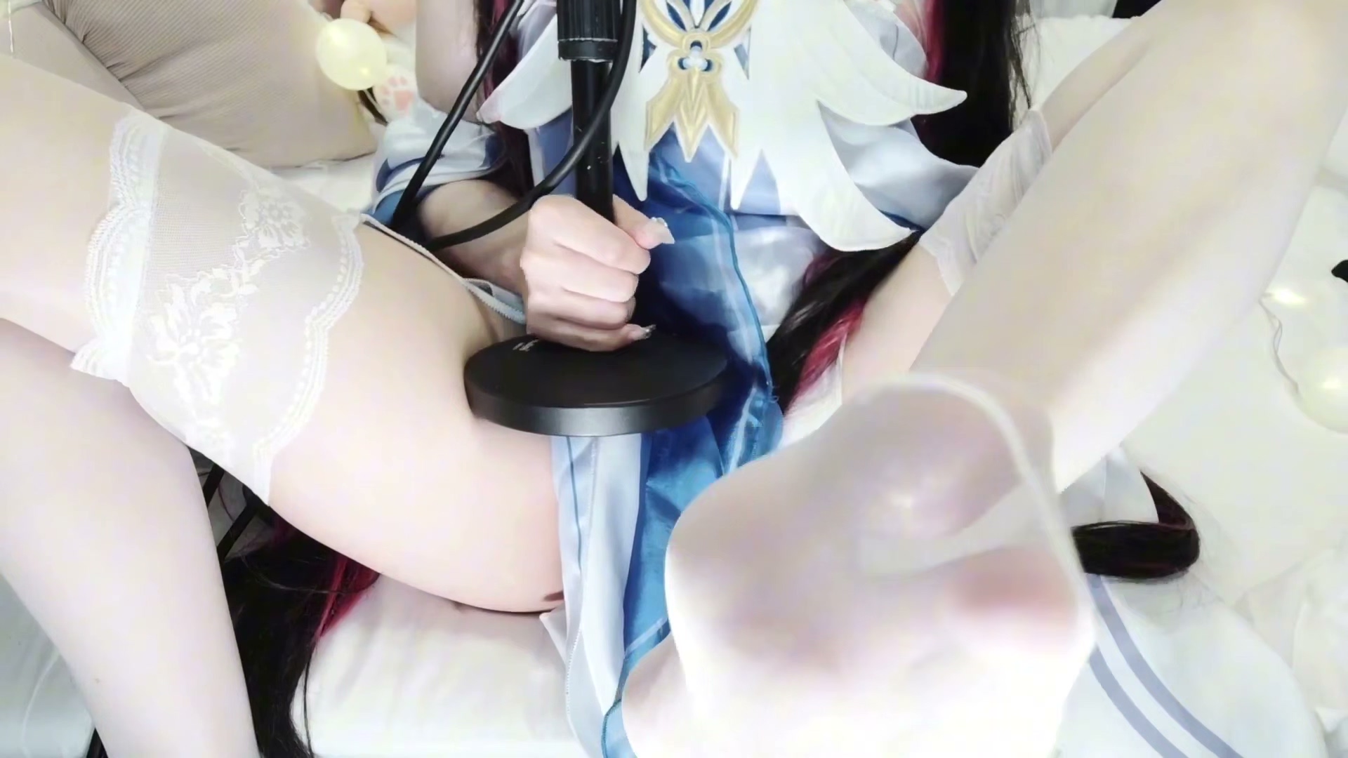 sonia 舔耳朵cosplay 330MB